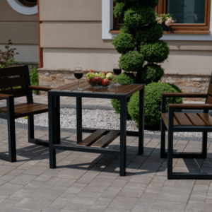 Komplet nowoczesnych mebli ogrodowych – stół kwadratowy + dwa krzesła z oparciem i z podłokietnikami - meble Grillbox
