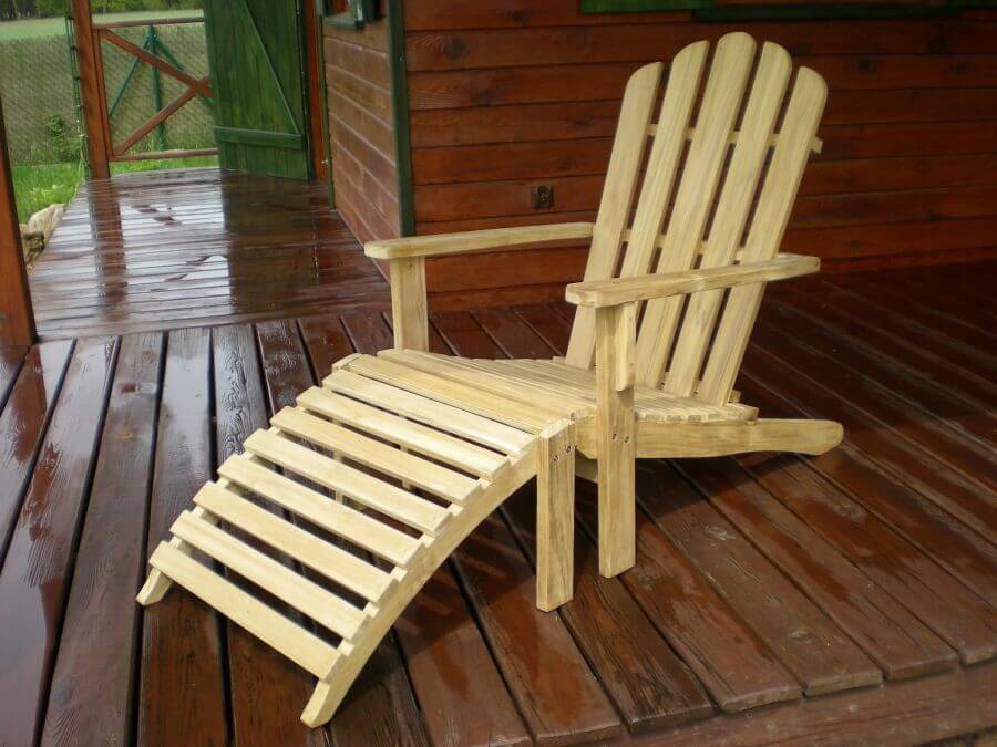 Drewniany leżak ogrodowy Air z podnóżkiem